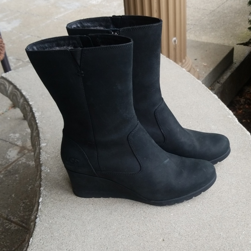 Ugg wedge boot
